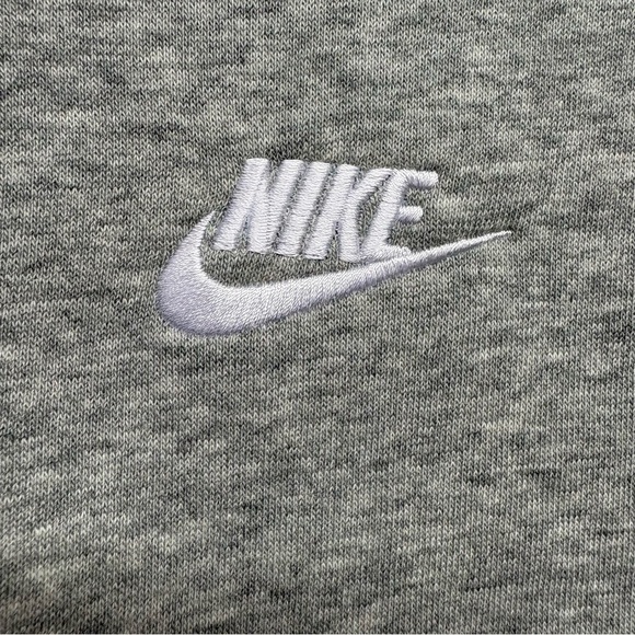 Nike Heather Gray Half-Zip Pullover Size Large - Picture 4 of 8